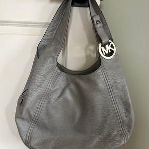 Michael kors hobo
